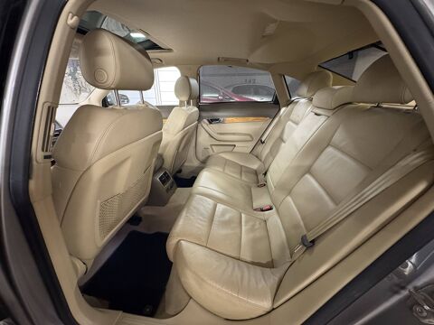 A6 III (C6) 3.2 V6 FSI 255ch Ambition Luxe quattro Tiptronic 2005 occasion 75010 Paris