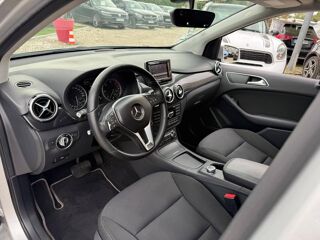 Classe B II (W246) 180 CDI 1.8 Design 7G-DCT 2012 occasion 69800 Saint-Priest