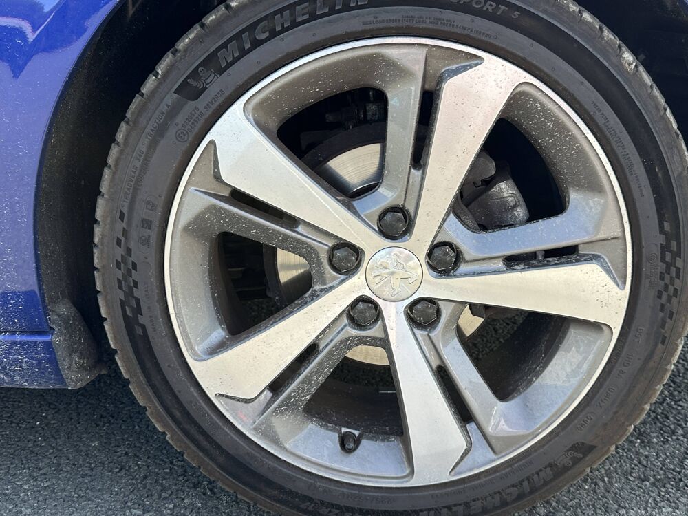 308 1.2 110ch E6.3 S&S Active Business 2019 occasion 17430 Tonnay-Charente