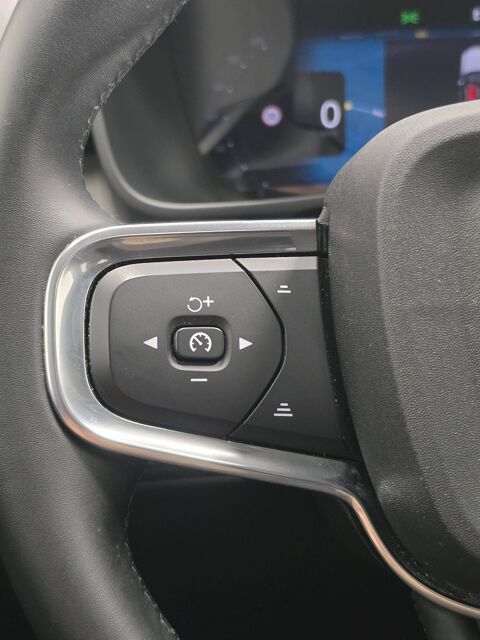 XC40 B3 163ch Lounge Edition DCT 7 2025 occasion 57980 Diebling