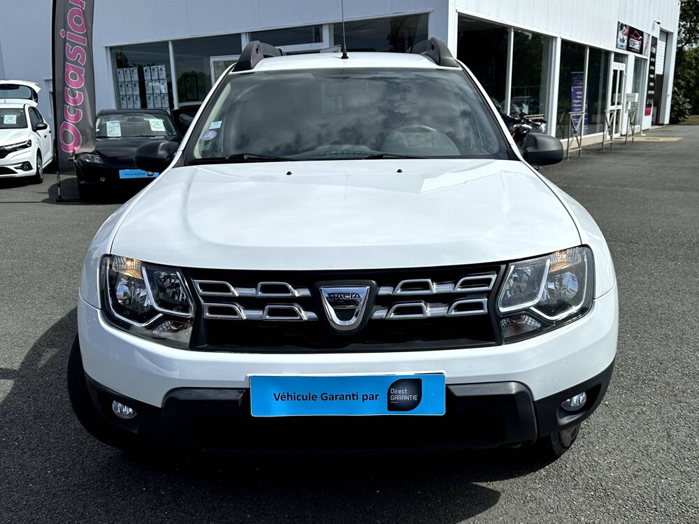 Duster 1.2 TCe 125 Euro6 Laur&eacute;ate 4X2 2016 occasion 17430 Tonnay-Charente
