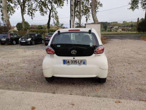 Aygo 1.0 VVT-i 68ch Active 5p 2013 occasion 81150 Labastide-de-L&eacute;vis