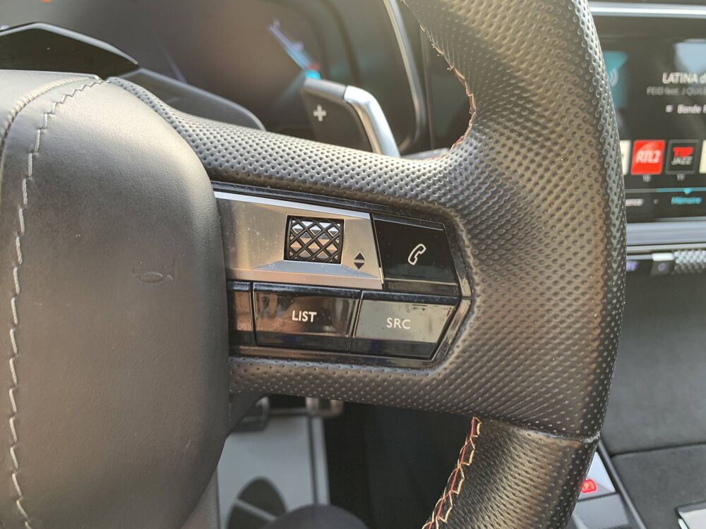 DS3 E-TENSE 225ch Performance Line + 2020 occasion 95220 Herblay