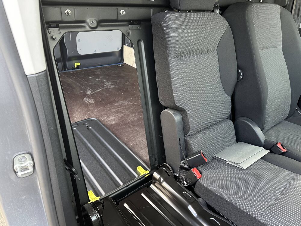 Combo VU Opel Combo Cargo IV M 650kg BlueHDi 130ch S&S EAT8 2023 occasion 21600 Longvic