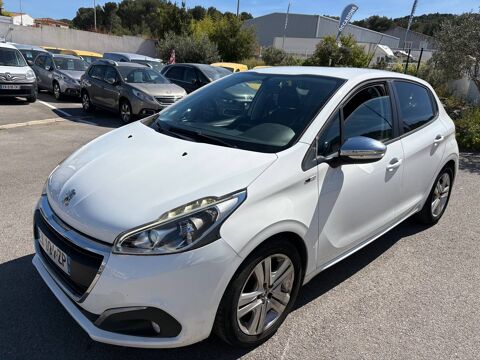 Peugeot 208 1.6 BlueHDi 100ch Style 5p 2016 occasion Ch&acirc;teauneuf-les-Martigues 13220