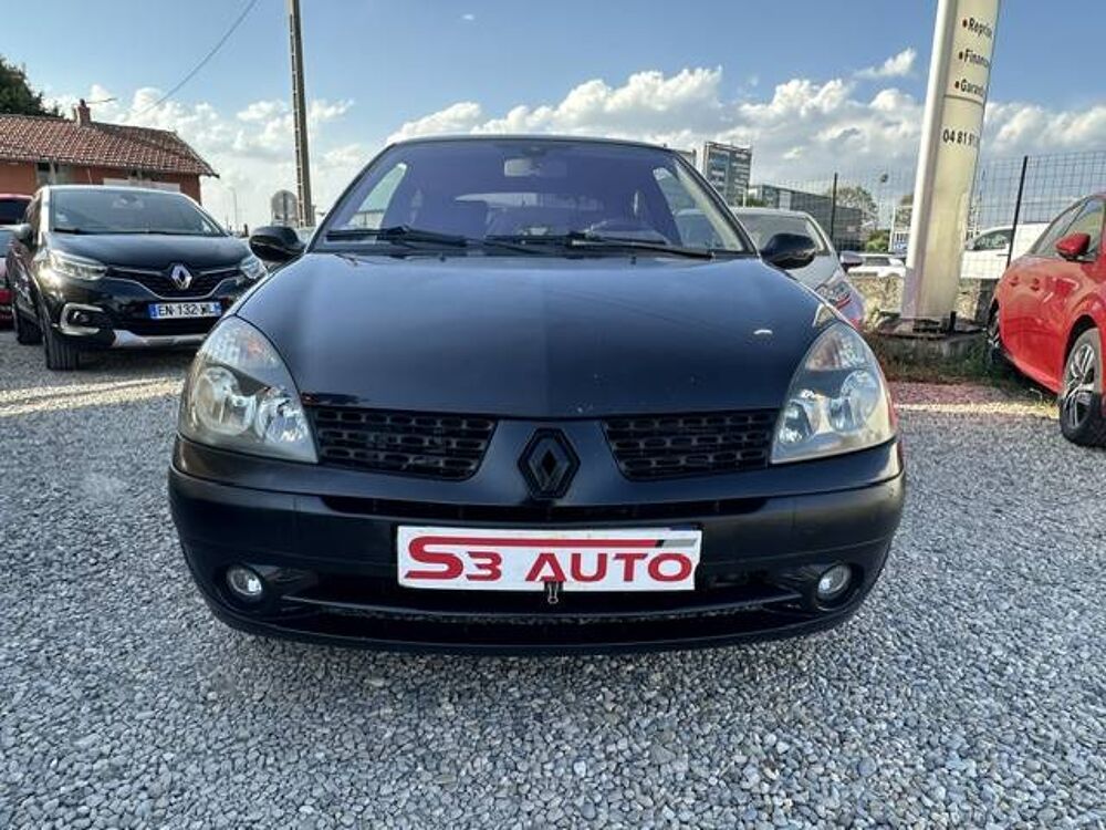 Clio II (B/C65) 1.4 16v 98ch Dynamique 3p 2003 occasion 69800 Saint-Priest
