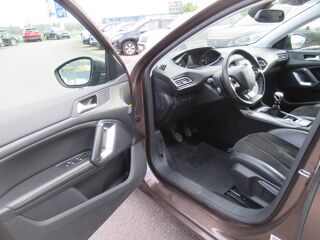 308 II 2.0 BlueHDi 150ch Allure S&S 5p 2015 occasion 10410 Saint-Parres-aux-Tertres