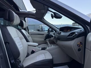 Grand scenic IV III 1.6 dCi130 ENERGY Initiale eco&sup2; 7pl 2013 occasion 38130 &Eacute;chirolles