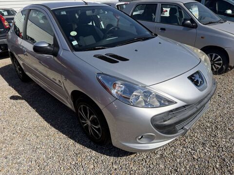 Annonce voiture Peugeot 206 3990 €