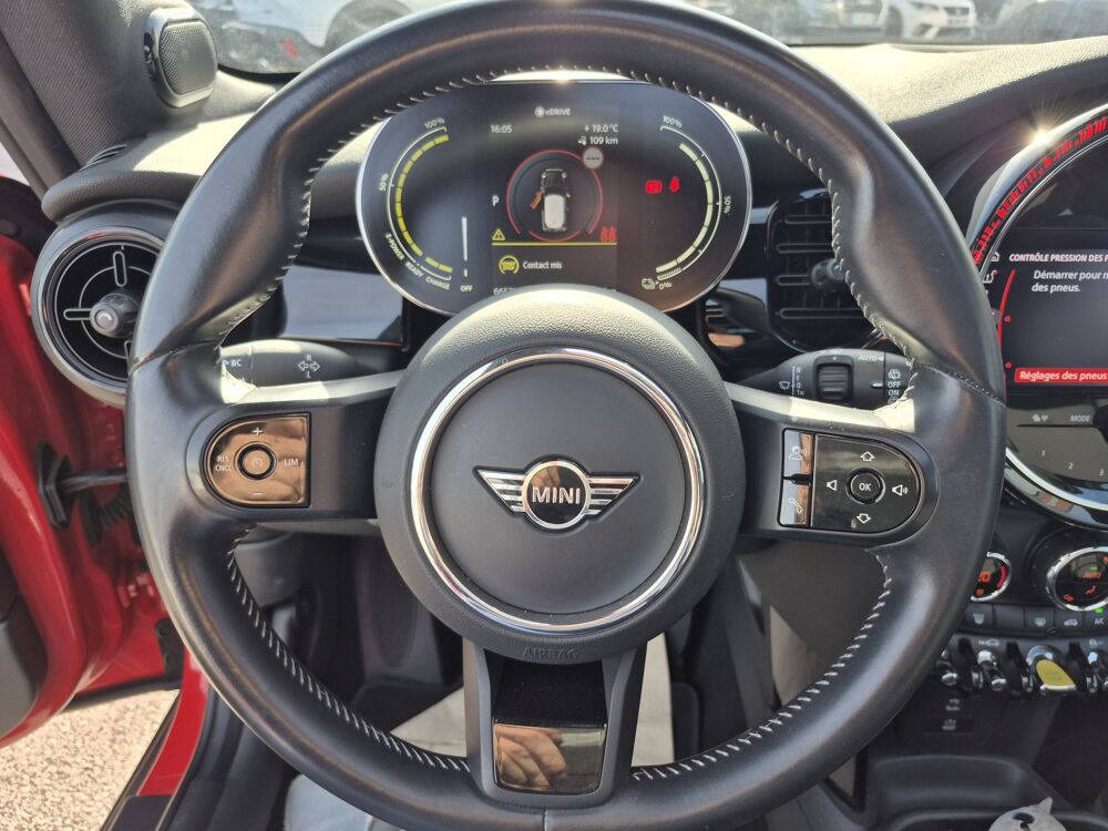 Cooper MINI HATCH COOPER SE 184 CV PREMIUM LIMITED 2023 occasion 71880 Ch&acirc;tenoy-le-Royal