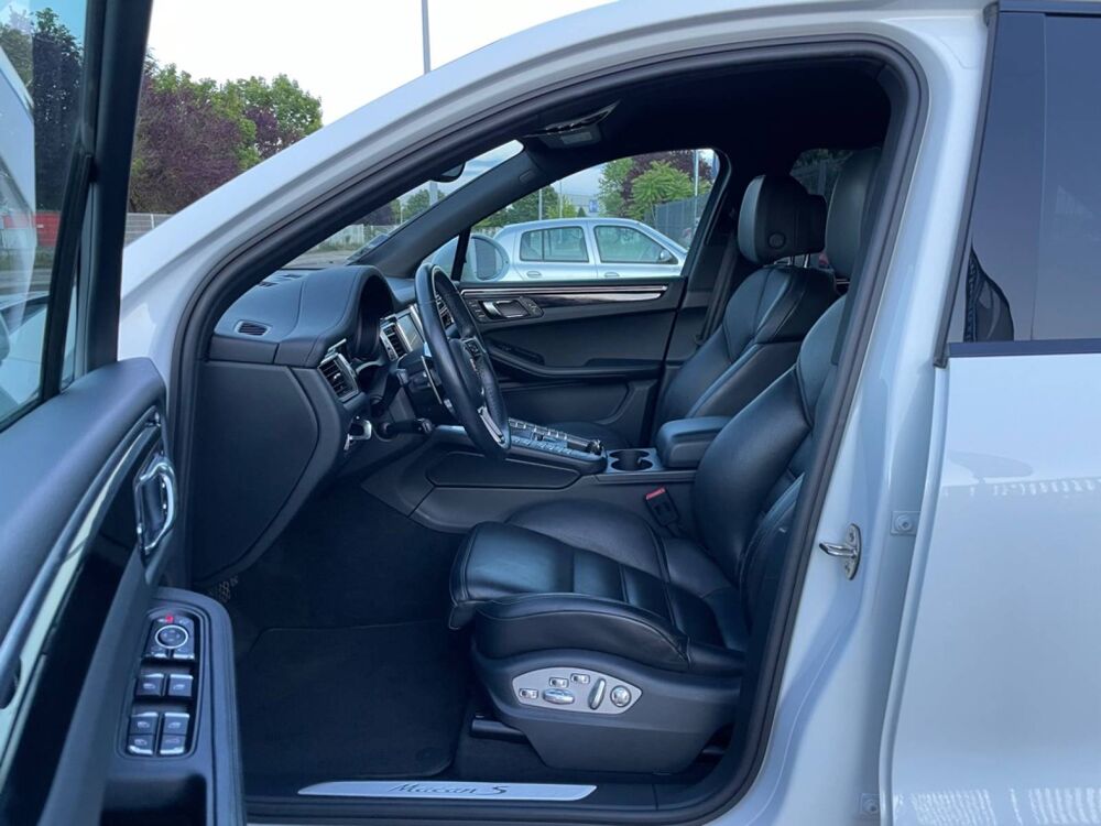 Macan 3.0 V6 258ch S Diesel PDK 2015 occasion 21600 Longvic
