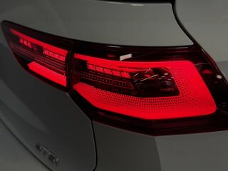Golf GOLF R-LINE 1.5 ETSI 150CV DSG ATTELAGE HARMANKARDON 2024 occasion 77240 Vert-Saint-Denis