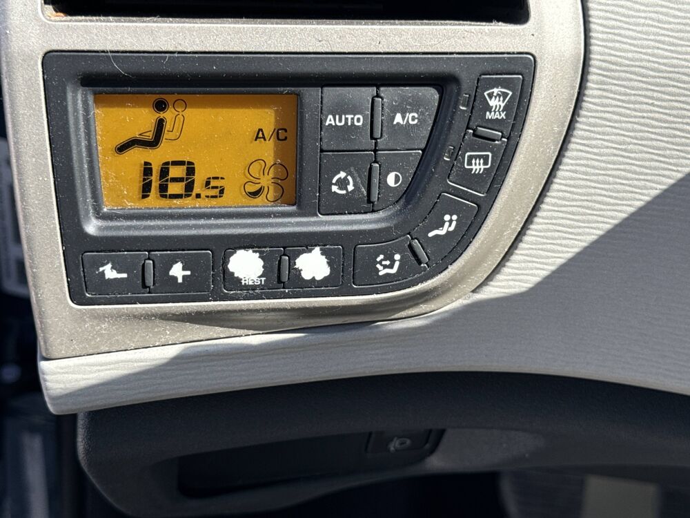 Grand C4 Picasso 1.6 HDI 110 PACK AMBIANCE / 7 PL/ 1&egrave;re Main 2009 occasion 84100 Orange