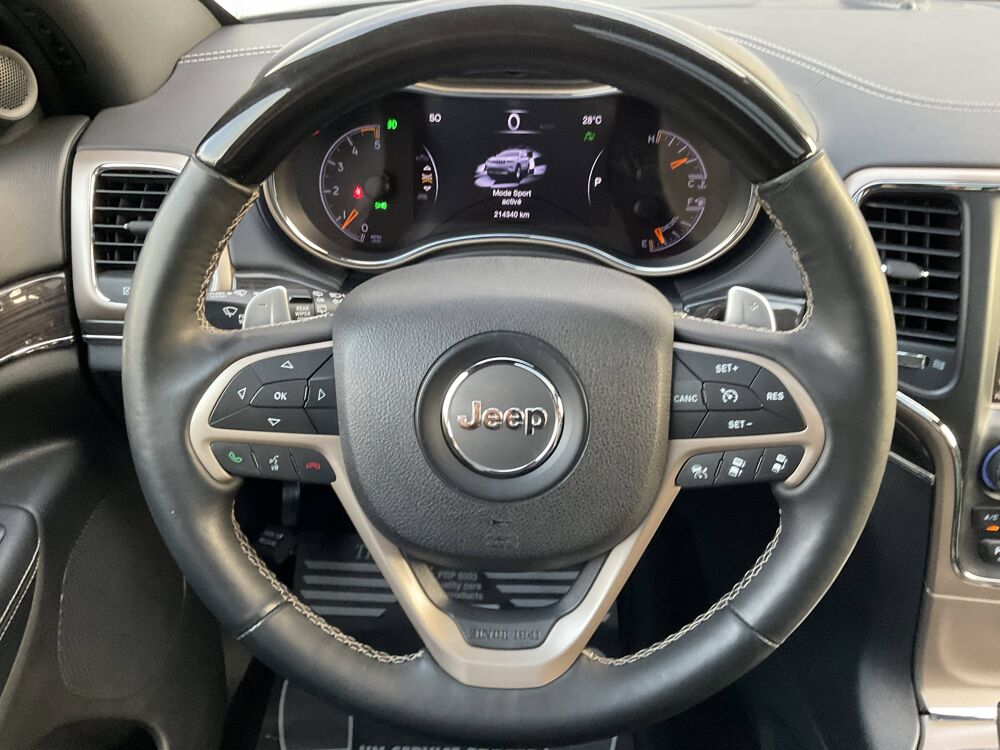 Grand Cherokee IV 3.0 V6 CRD 250ch Overland BVA8 2017 occasion 21600 Longvic