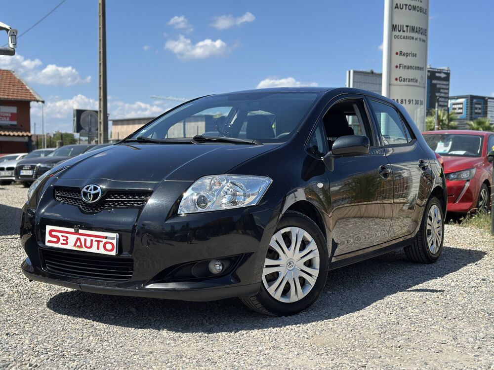 Auris 90 D-4D Luna 5p 2007 occasion 69800 Saint-Priest