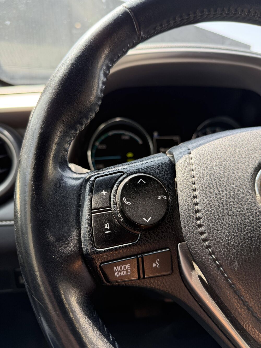 RAV 4 IV 197 Hybride Design 2WD CVT 2016 occasion 49124 Saint-Barth&eacute;lemy-d'Anjou