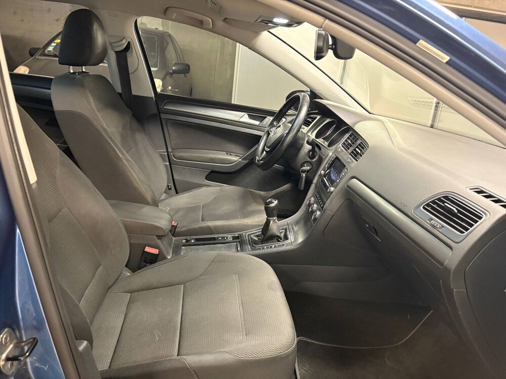 Golf VII 1.6 TDI 105ch BlueMotion Technology FAP Confortline 5p 2013 occasion 75010 Paris