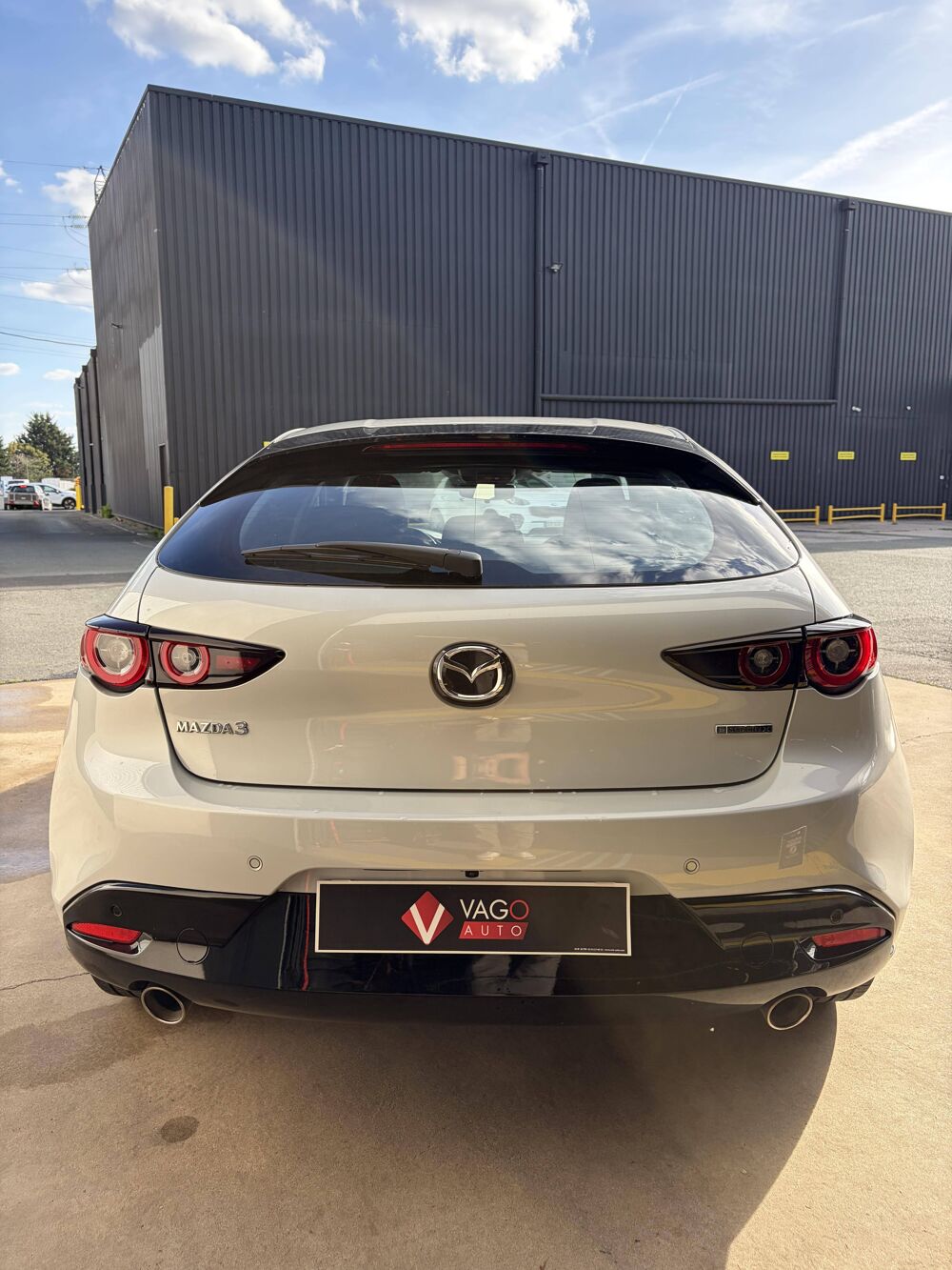 Mazda3 2.0 e-SKYACTIV-X M-Hybrid 186ch Prime Line 2023 occasion 49124 Saint-Barth&eacute;lemy-d'Anjou