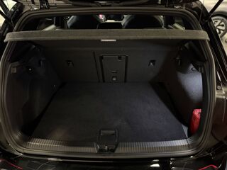 Golf GOLF R-LINE 1.5 ETSI 150CV DSG ATTELAGE HARMANKARDON 2024 occasion 77240 Vert-Saint-Denis