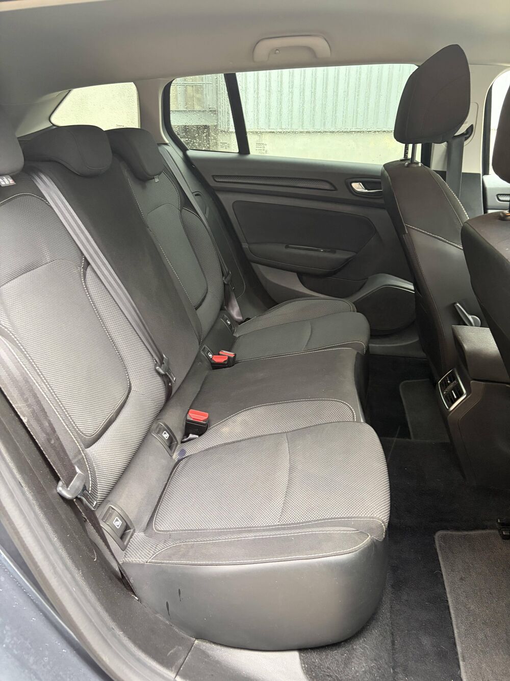 M&eacute;gane IV Estate Blue dCi 115 EDC Business 2019 occasion 49124 Saint-Barth&eacute;lemy-d'Anjou