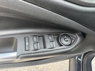 Kuga Ph2. 2.0 TDCI 140 BV6 TREND/ 1&egrave;re Main 2013 occasion 84100 Orange