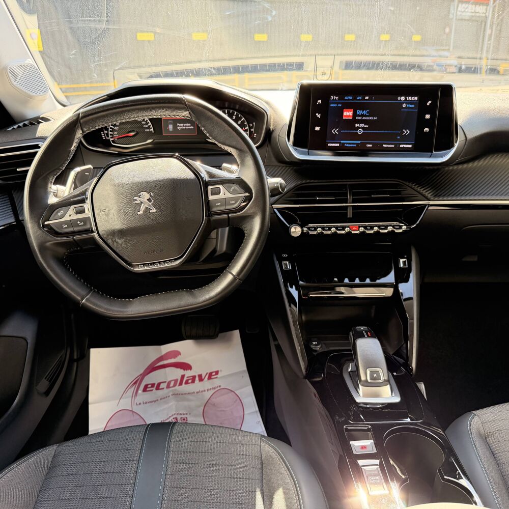 208 II 1.2 130ch S&S Allure EAT8 7cv 2020 occasion 49124 Saint-Barth&eacute;lemy-d'Anjou