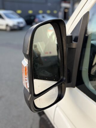 Boxer 2.0 BlueHDi 330 L2H2 Premium Pack 2018 occasion 49124 Saint-Barth&eacute;lemy-d'Anjou