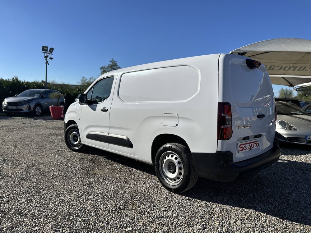 Berlingo TAILLE XL 950 KG BLUE HDI 100 2024 occasion 69800 Saint-Priest