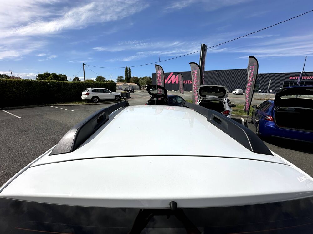 Duster 1.2 TCe 125 Euro6 Laur&eacute;ate 4X2 2016 occasion 17430 Tonnay-Charente