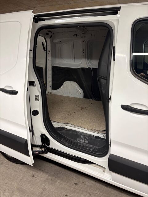 Partner PEUGEOT PARTNER FOURGON 1.5 BLUEHDI 75 PREMIUM 2019 occasion 75010 Paris