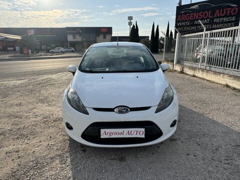 Fiesta IV 1.4 TDCI 70 Ambiente 2009 occasion 84100 Orange
