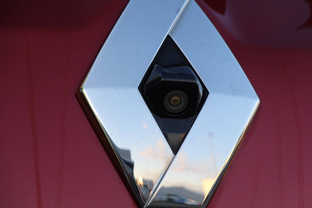 Clio CLIO IV 0.9 TCe 90 CH INTENS/SEMI CUIR/CAMERA 2018 occasion 68190 Ensisheim