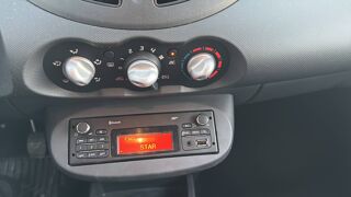 Twingo II Ph2. 1.2 75 LEV Eco&sup2; LIFE 2014 occasion 84100 Orange