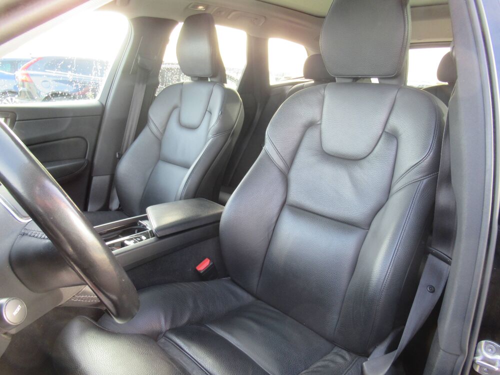 XC60 II B4 AWD 197ch Inscription Luxe Geartro 2022 occasion 10410 Saint-Parres-aux-Tertres