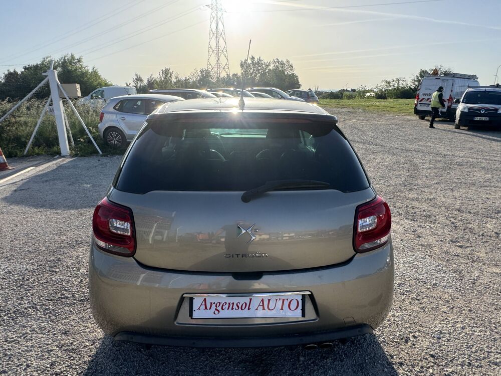 DS3 1.6 HDI 92 BV6 Airdream So Chic 2010 occasion 84100 Orange