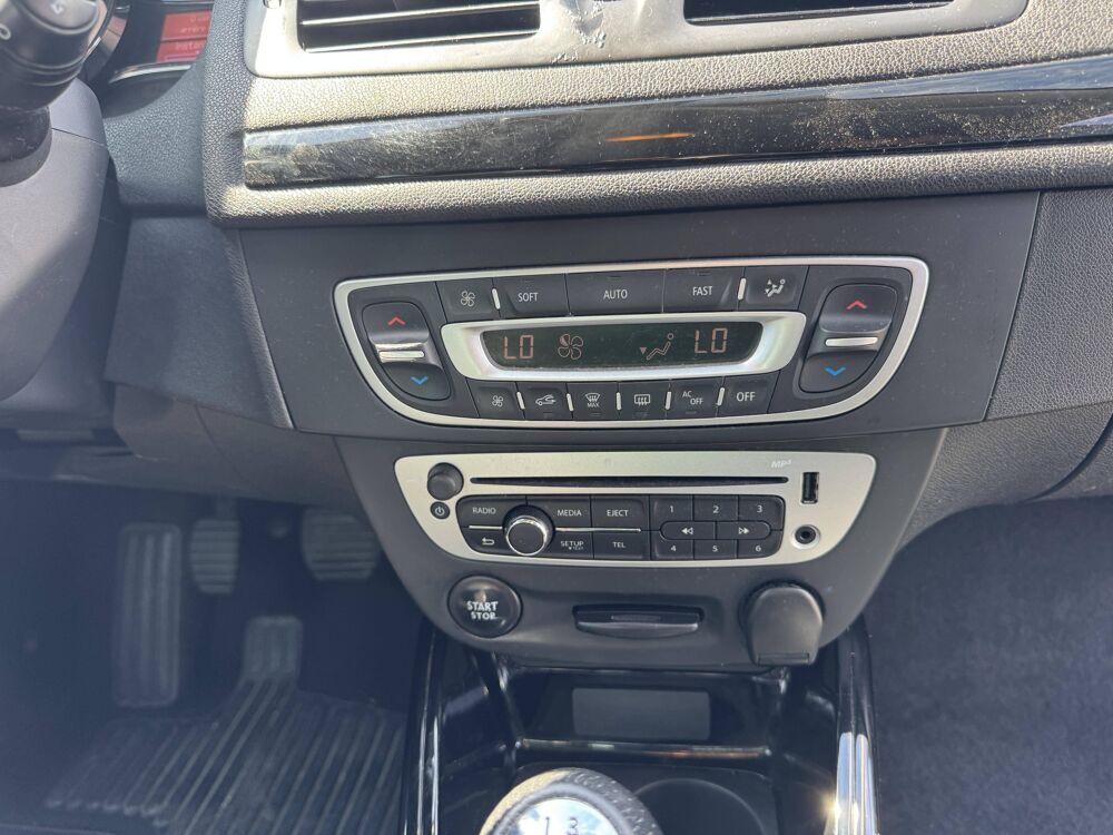 M&eacute;gane III 1.6 dCi 130ch energy Bose eco&sup2; 2015 2014 occasion 17430 Tonnay-Charente