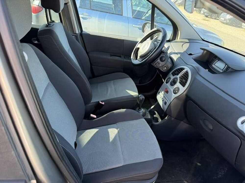 Grand Modus 1.2 80ch Dynamique boite auto 2009 occasion 69800 Saint-Priest