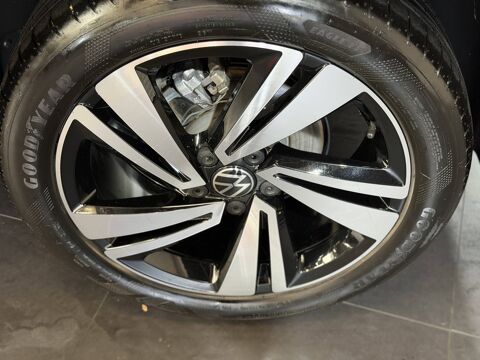 T-ROC R-LINE 1.5 150 CV BVA TVA R&Eacute;CUP&Eacute;RABLE IQLIGHT 2025 occasion 77240 Vert-Saint-Denis