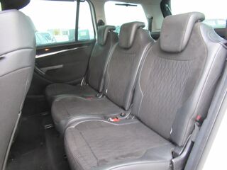C4 Picasso 1.6 e-HDI 110ch Exclusive BMP6 2012 occasion 10410 Saint-Parres-aux-Tertres