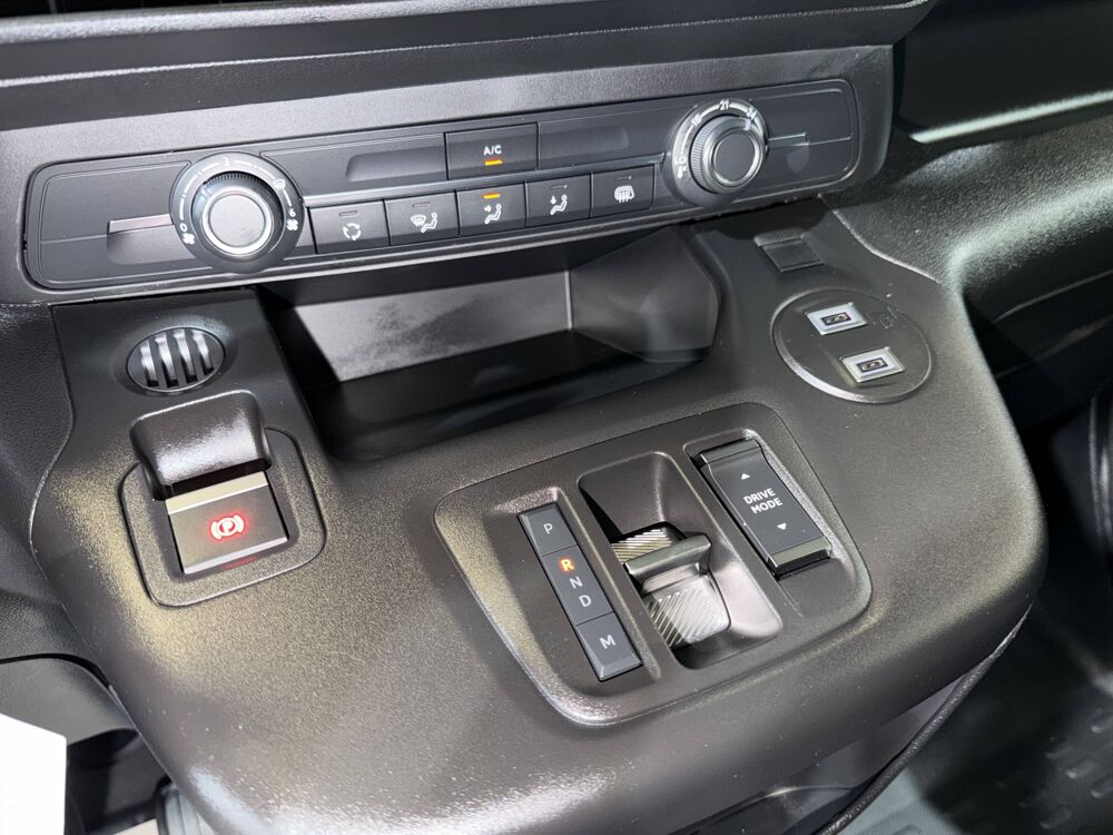 Berlingo CITROEN BERLINGO III (2) VAN BLUEHDI 130 S&S TAILLE XL PLANC 2026 occasion 77240 Vert-Saint-Denis