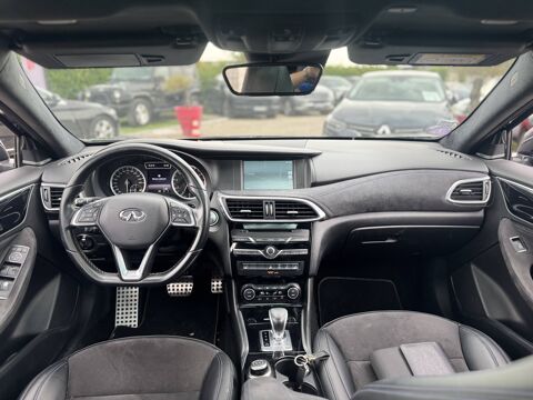 Q30 2.0t 211ch Sport City Black AWD DCT7 2016 occasion 69800 Saint-Priest