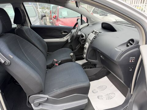 Yaris II 90 D-4D Luna Pack 3p 2008 occasion 38130 &Eacute;chirolles