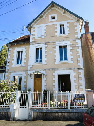  Maison  vendre 7 pices 178 m