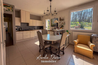  Maison � vendre 9 pi�ces 237 m�