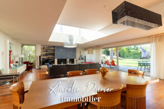  Maison � vendre 5 pi�ces 250 m�