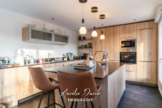  Maison � vendre 9 pi�ces 288 m�