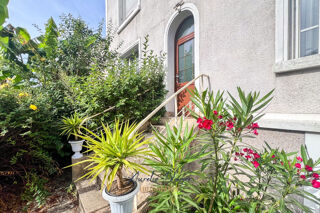 Maison  vendre 7 pices 180 m