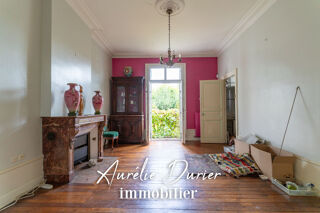  Propri�t�/ch�teau � vendre 9 pi�ces 230 m�