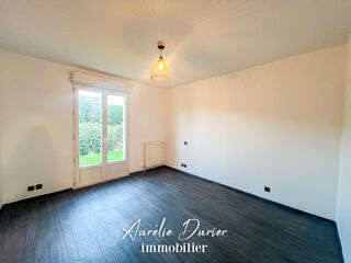  Maison à louer 6 pièces 215 m²