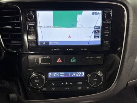 Outlander 2.2 DID150 INVITE 2WD 2017 occasion 95150 Taverny